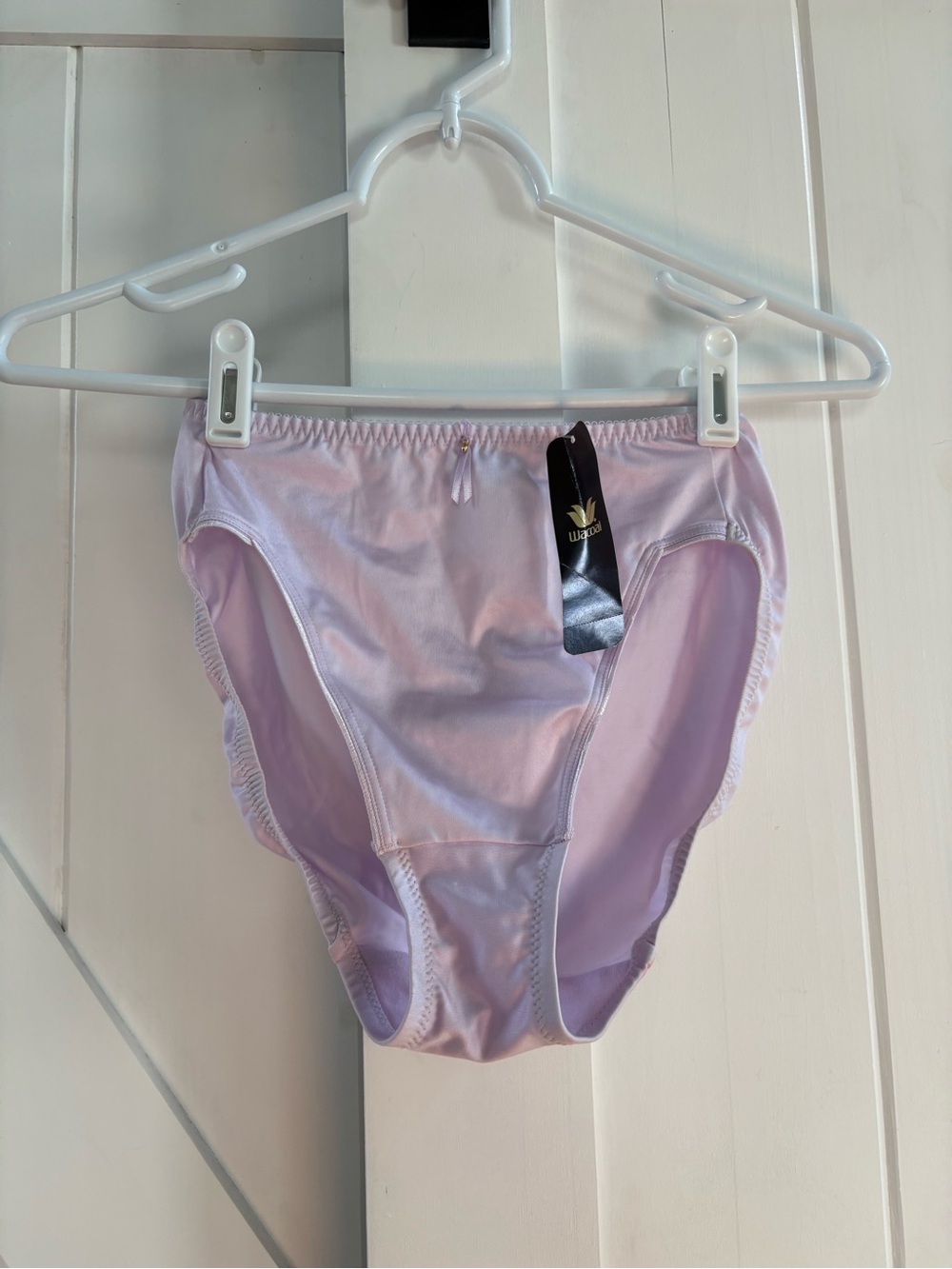 NWT Wacoal Satin Lavender High-Cut Brief Panties Size Small